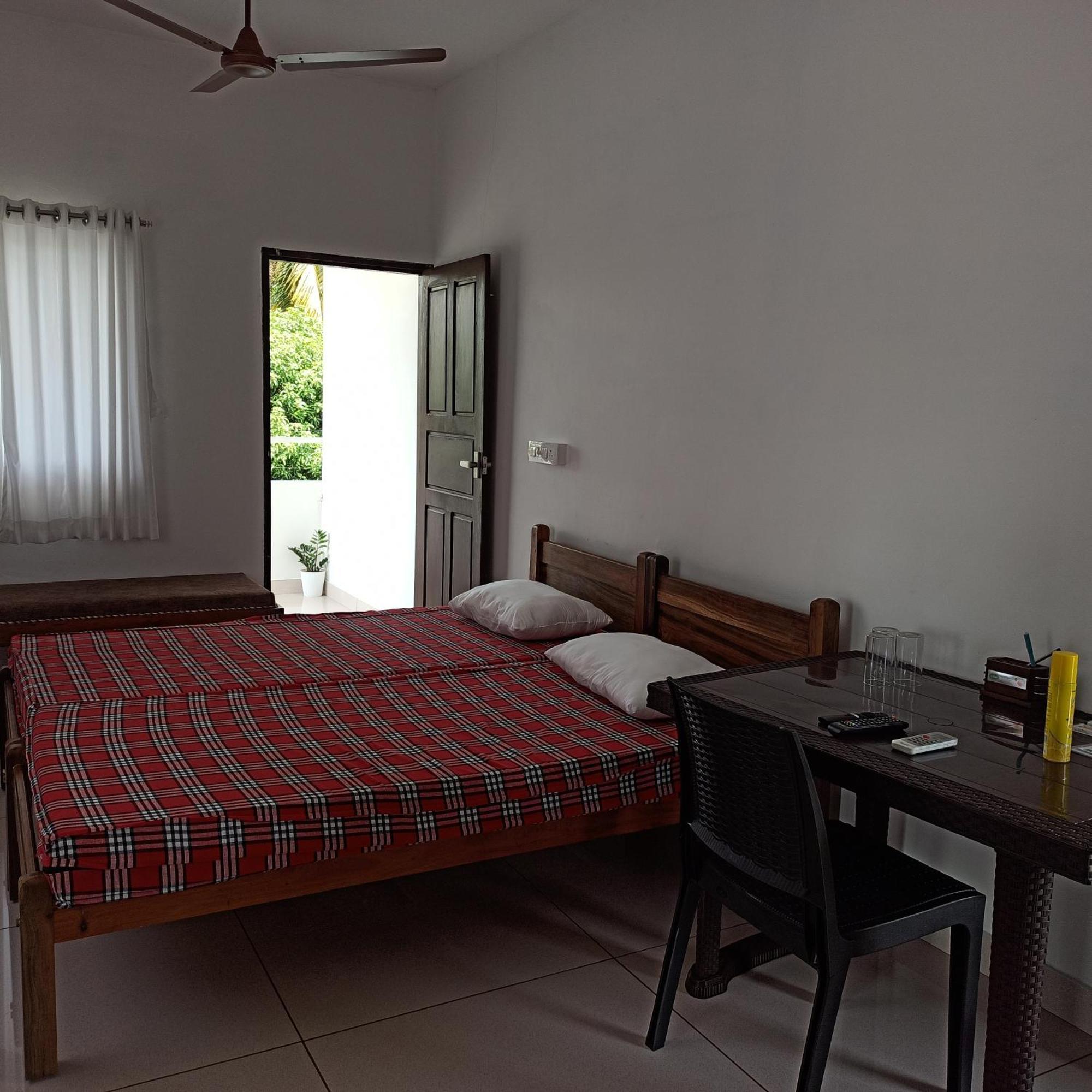 Bethesda Inn Kochi Zewnętrze zdjęcie