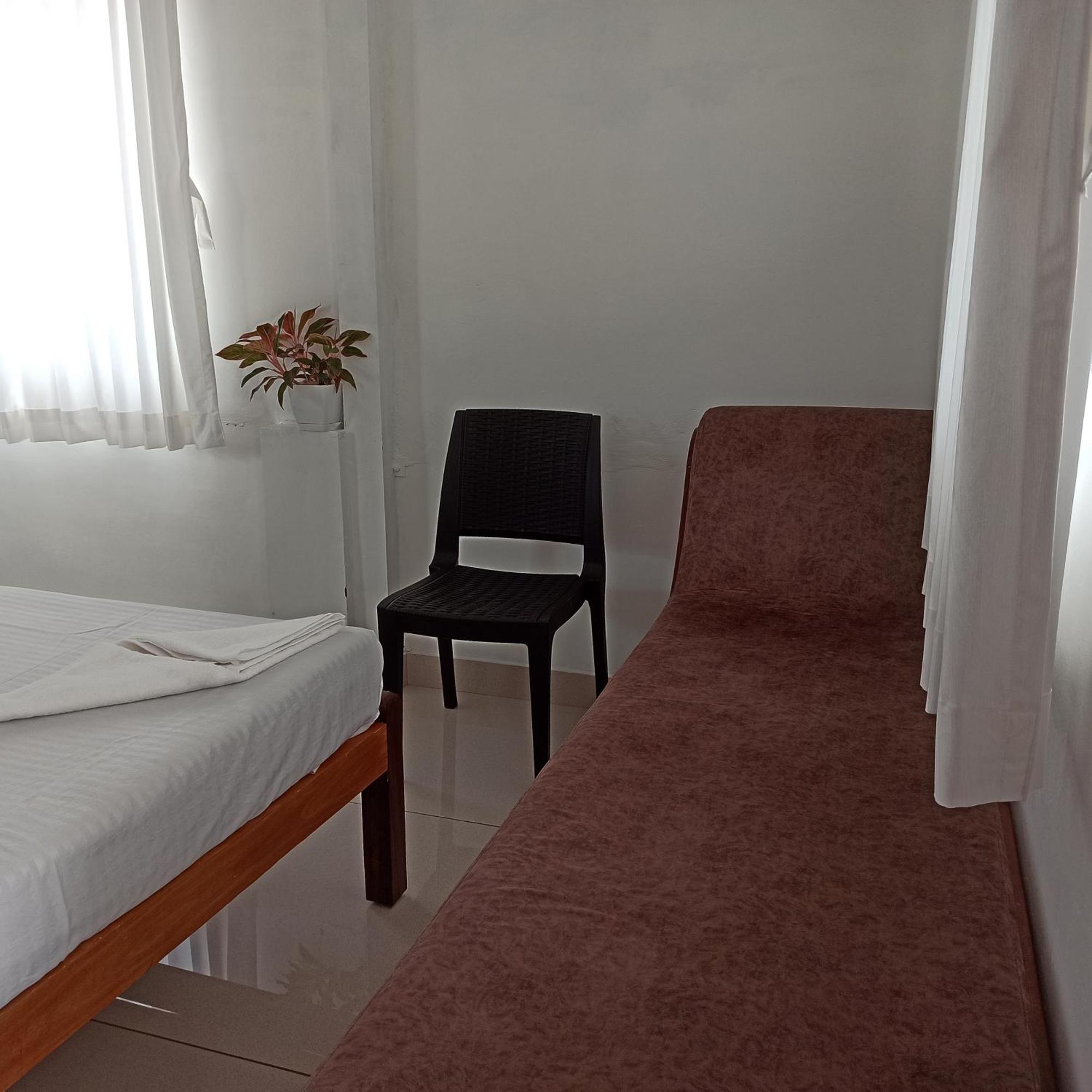 Bethesda Inn Kochi Zewnętrze zdjęcie