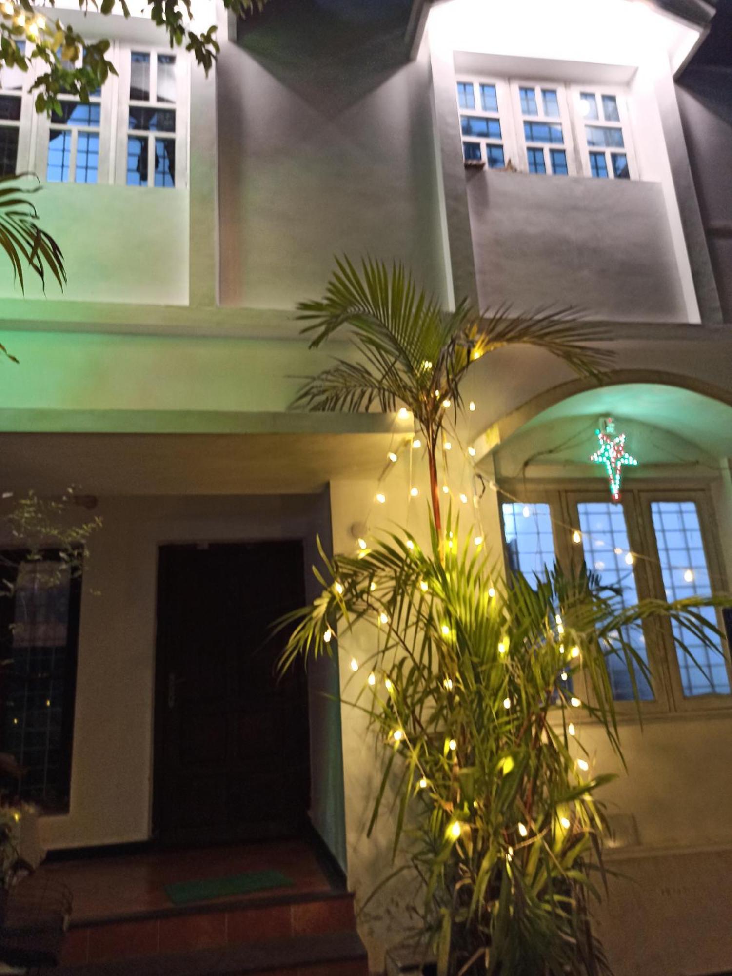Bethesda Inn Kochi Zewnętrze zdjęcie